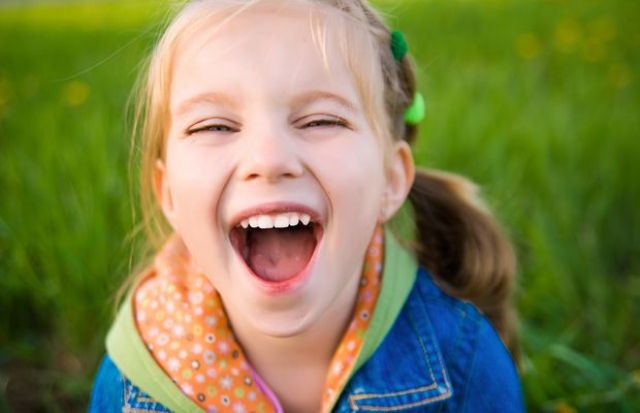 5 λόγοι που τα παιδιά φέρνουν την ευτυχία