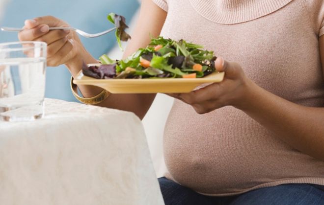 Tips, για να πάρετε λιγότερα κιλά στην εγκυμοσύνη