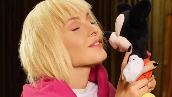 Η Disney εύχεται «Καλά Χριστούγεννα» σε συνεργασία με το «Make-A-Wish» και τη μελωδική φωνή της Τάμτα!