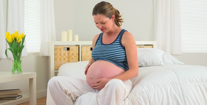 Σε ποια στάση βολεύεται να κοιμηθεί η έγκυος