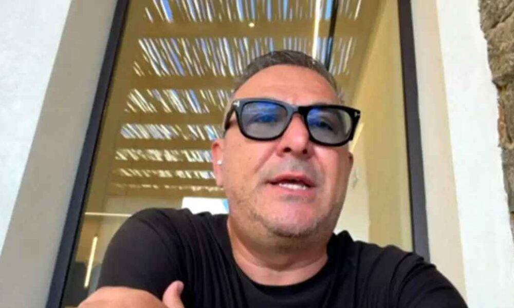Αντώνης Ρέμος: «Ήμουν σχεδόν 18 όταν ξεκίνησα από τη Θεσσαλονίκη»