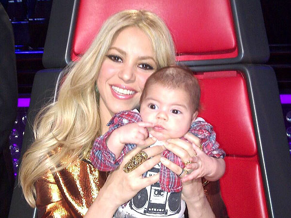 Η Shakira το παραδέχθηκε: "Ναι, είμαι έγκυος"