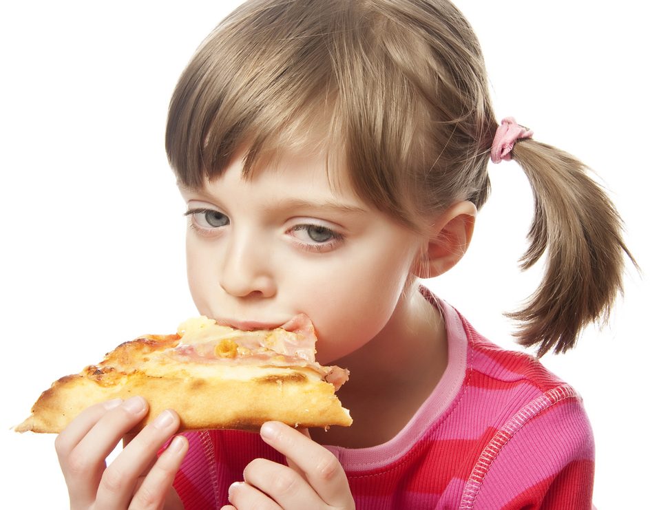 To fast food μειώνει τις σχολικές επιδόσεις των παιδιών